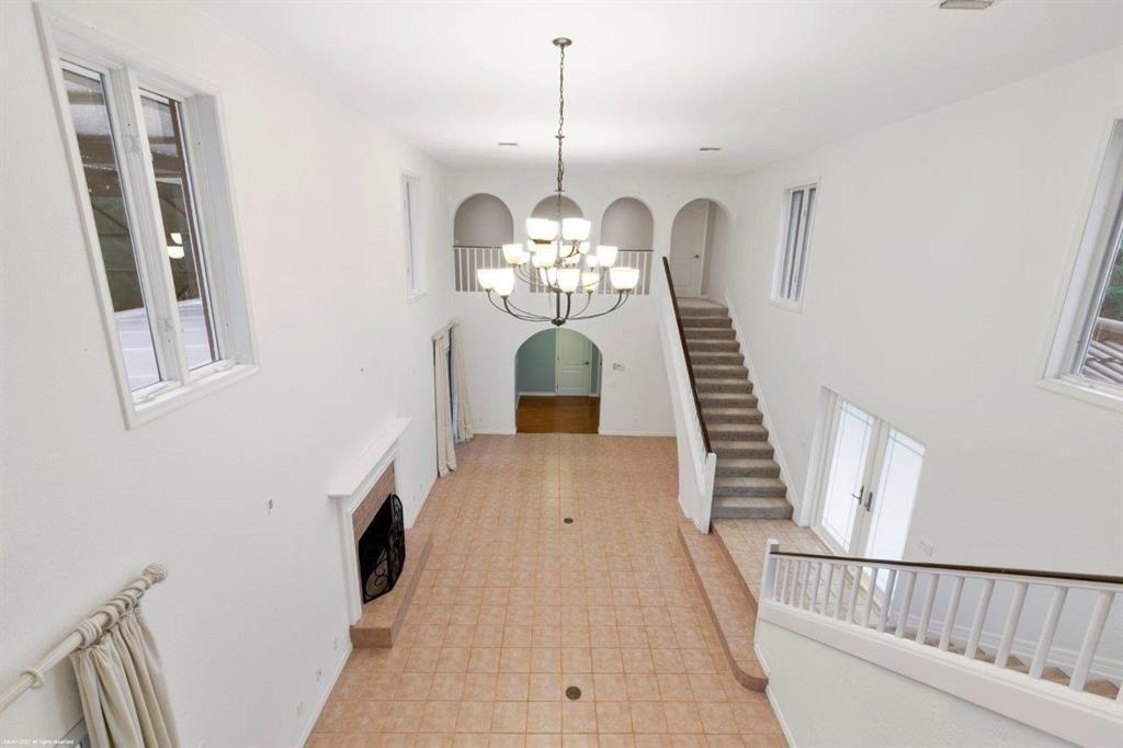 GOMEZ GRANT W/O RVR - Residential