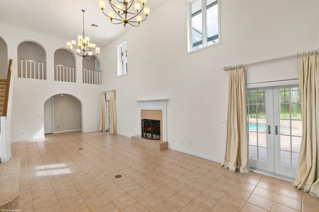 GOMEZ GRANT W/O RVR - Residential