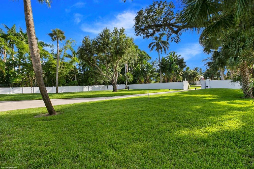 GOMEZ GRANT W/O RVR - Residential