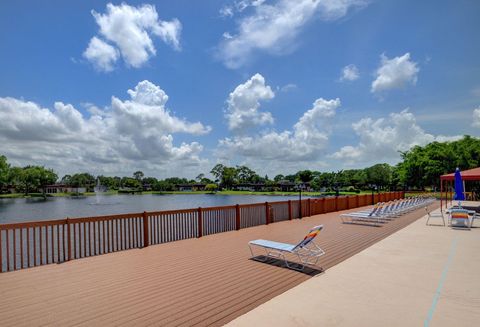 Tiny photo for 676 Laconia Circle #B, Lake Worth, FL 33467 (MLS # R11148344)