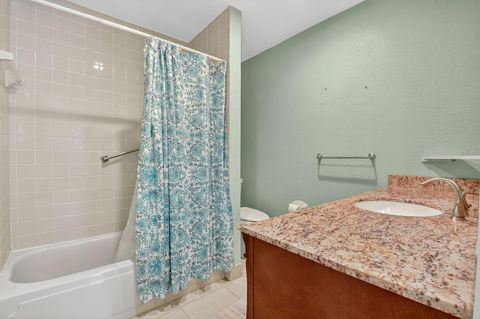 Tiny photo for 676 Laconia Circle #B, Lake Worth, FL 33467 (MLS # R11148344)