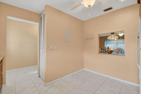 Tiny photo for 676 Laconia Circle #B, Lake Worth, FL 33467 (MLS # R11148344)