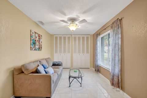 Tiny photo for 676 Laconia Circle #B, Lake Worth, FL 33467 (MLS # R11148344)