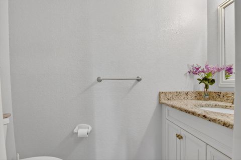 Tiny photo for 676 Laconia Circle #B, Lake Worth, FL 33467 (MLS # R11148344)