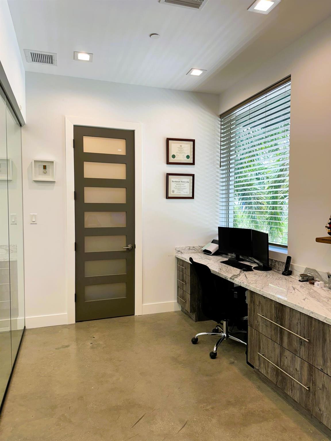 AIRPORT PROFESSIONAL CENT - Commercial Sale