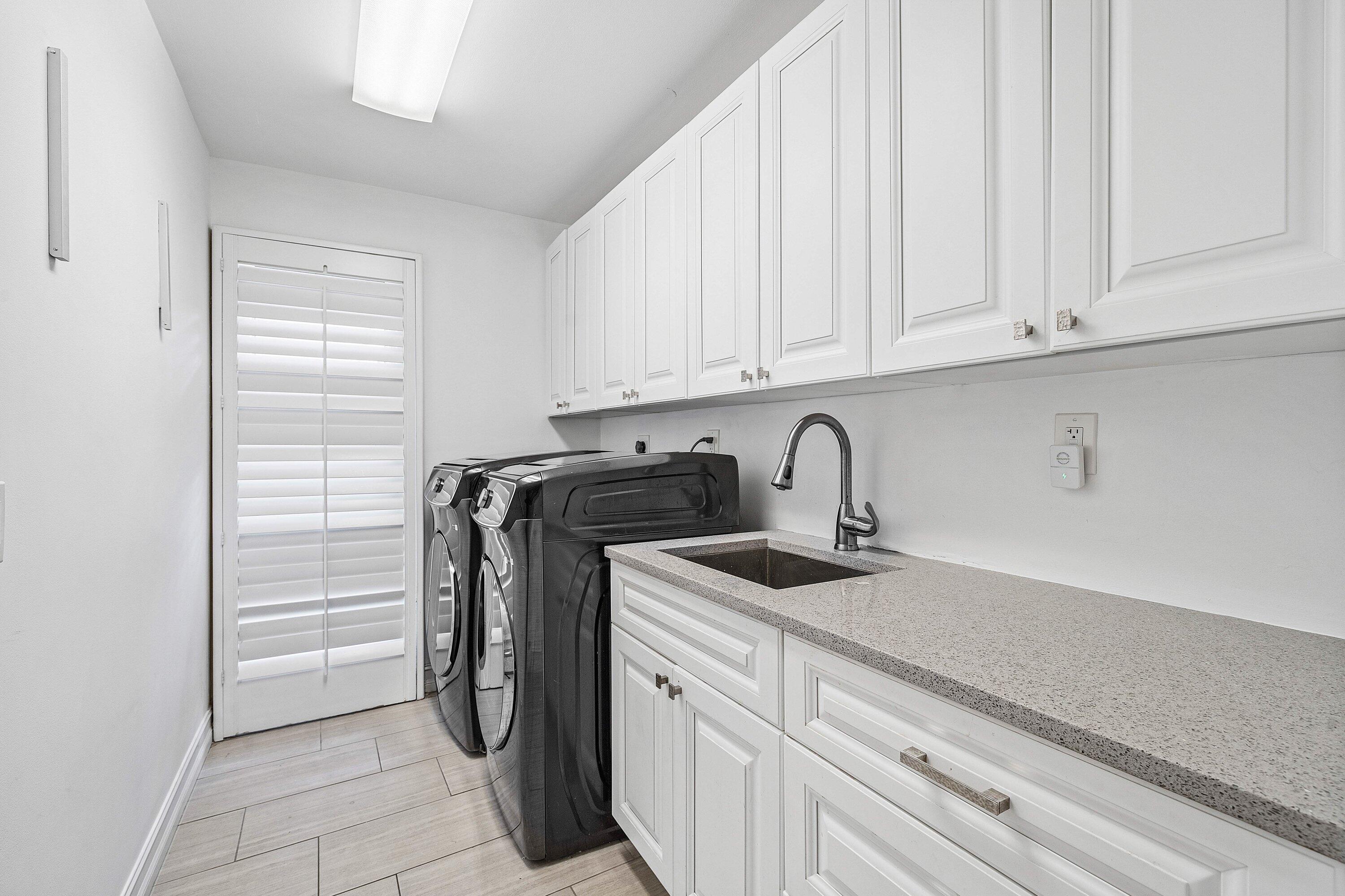 WOODFIELD HUNT CLUB - Residential