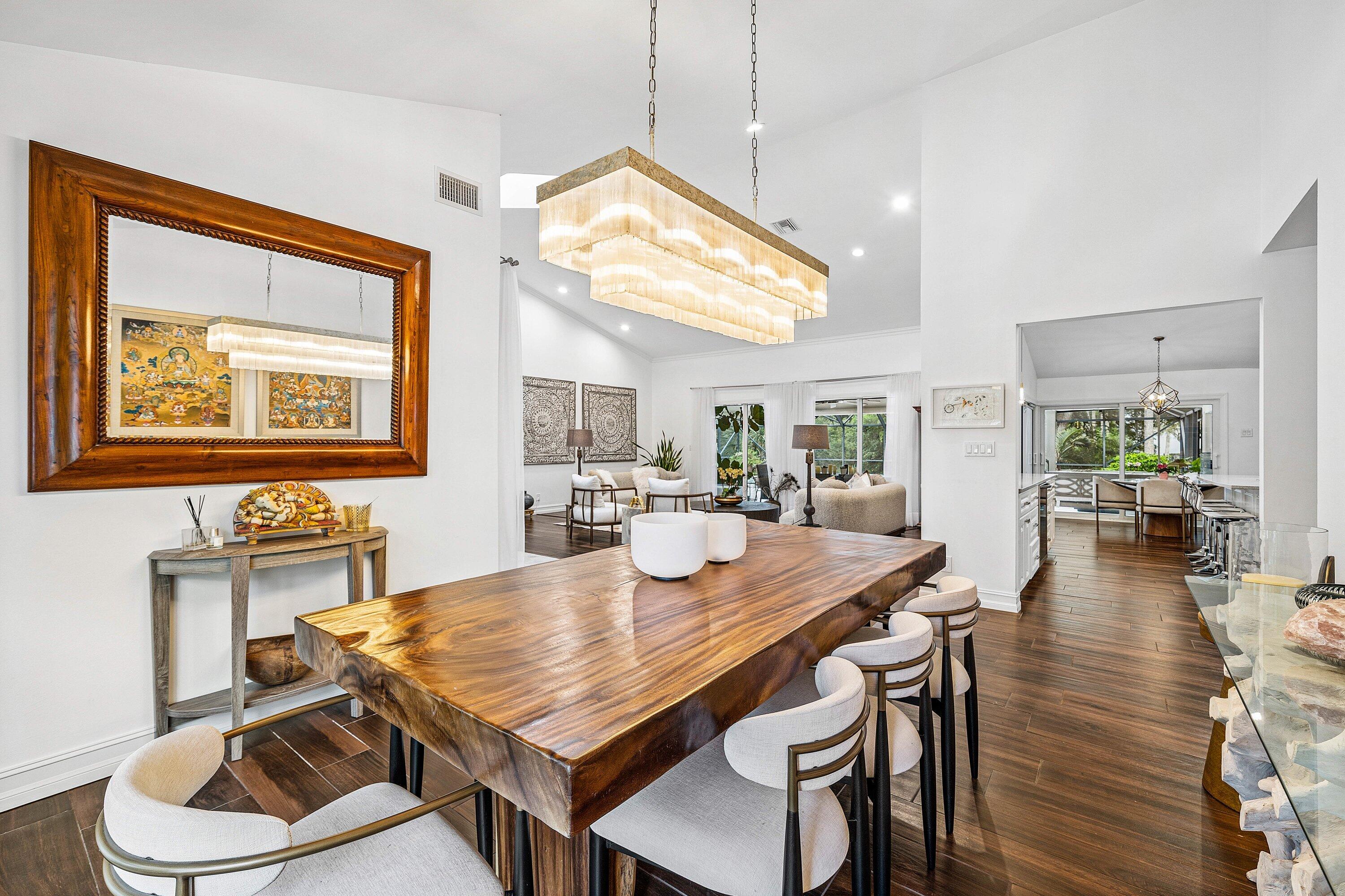 WOODFIELD HUNT CLUB - Residential