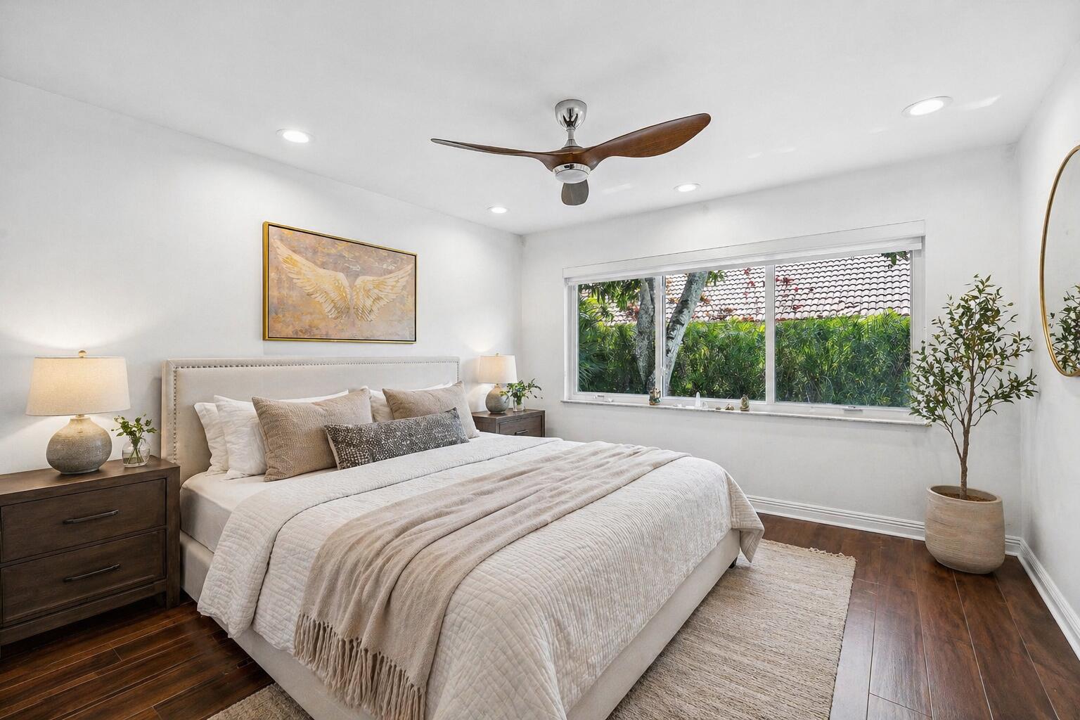 WOODFIELD HUNT CLUB - Residential