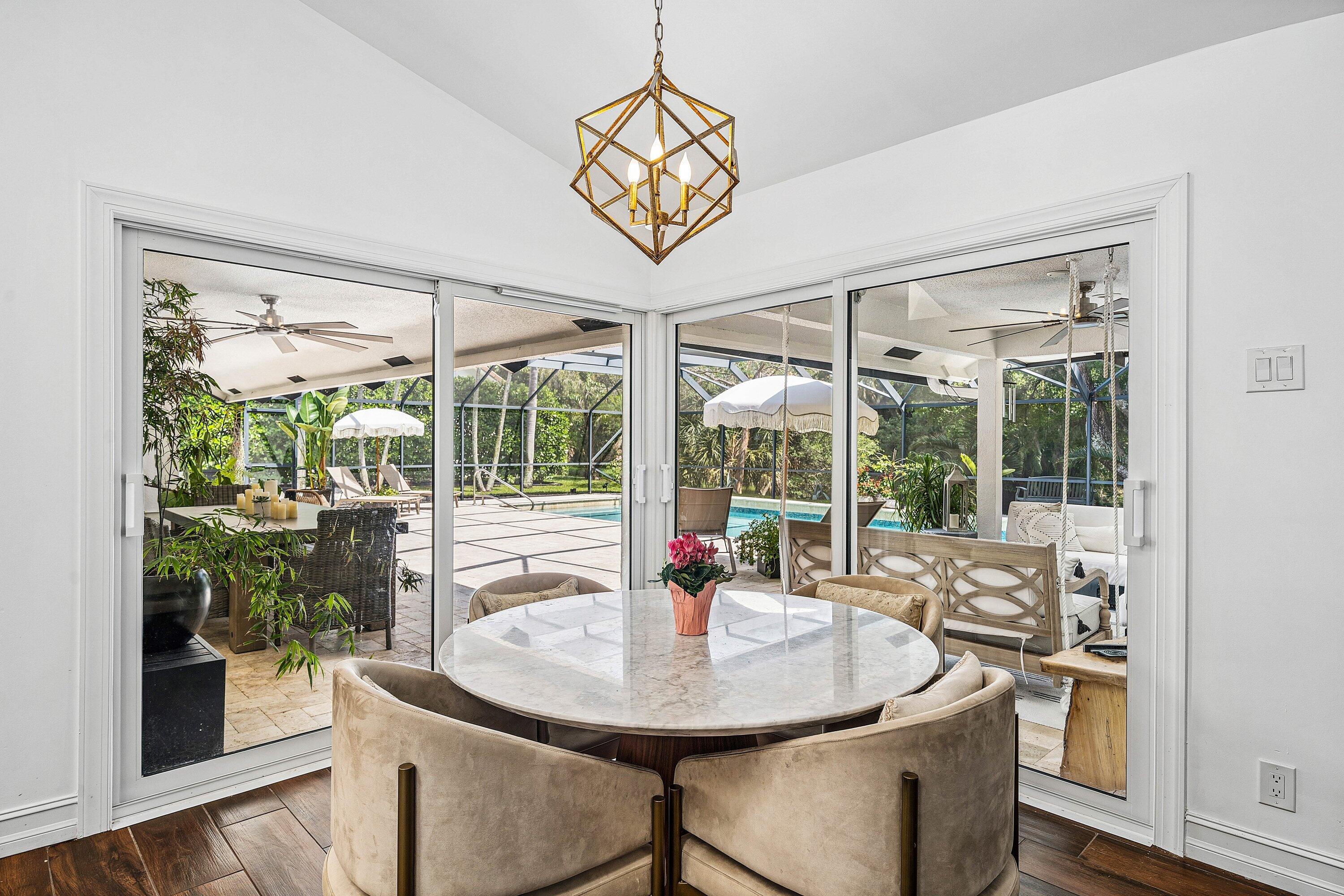 WOODFIELD HUNT CLUB - Residential