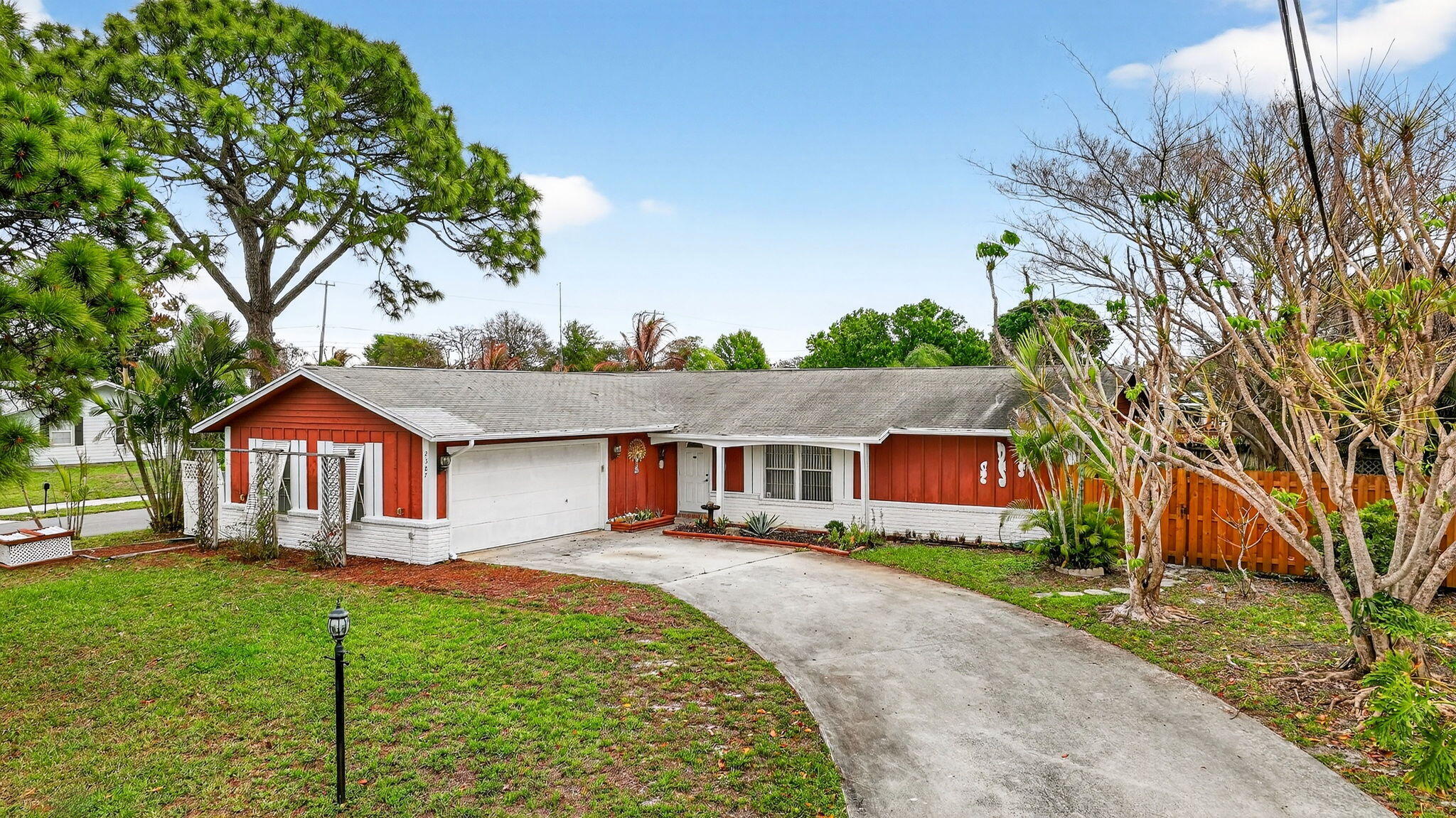 LEILANI HEIGHTS - Residential