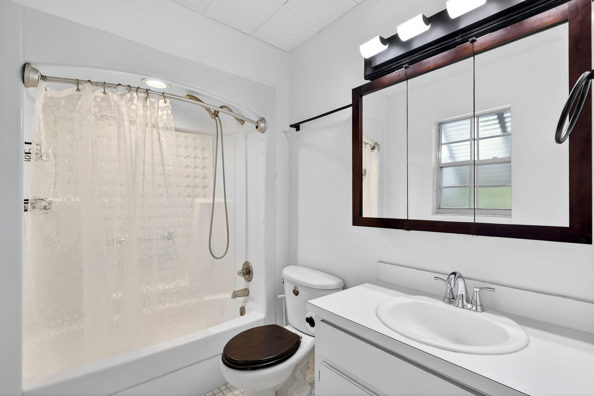 LEILANI HEIGHTS - Residential