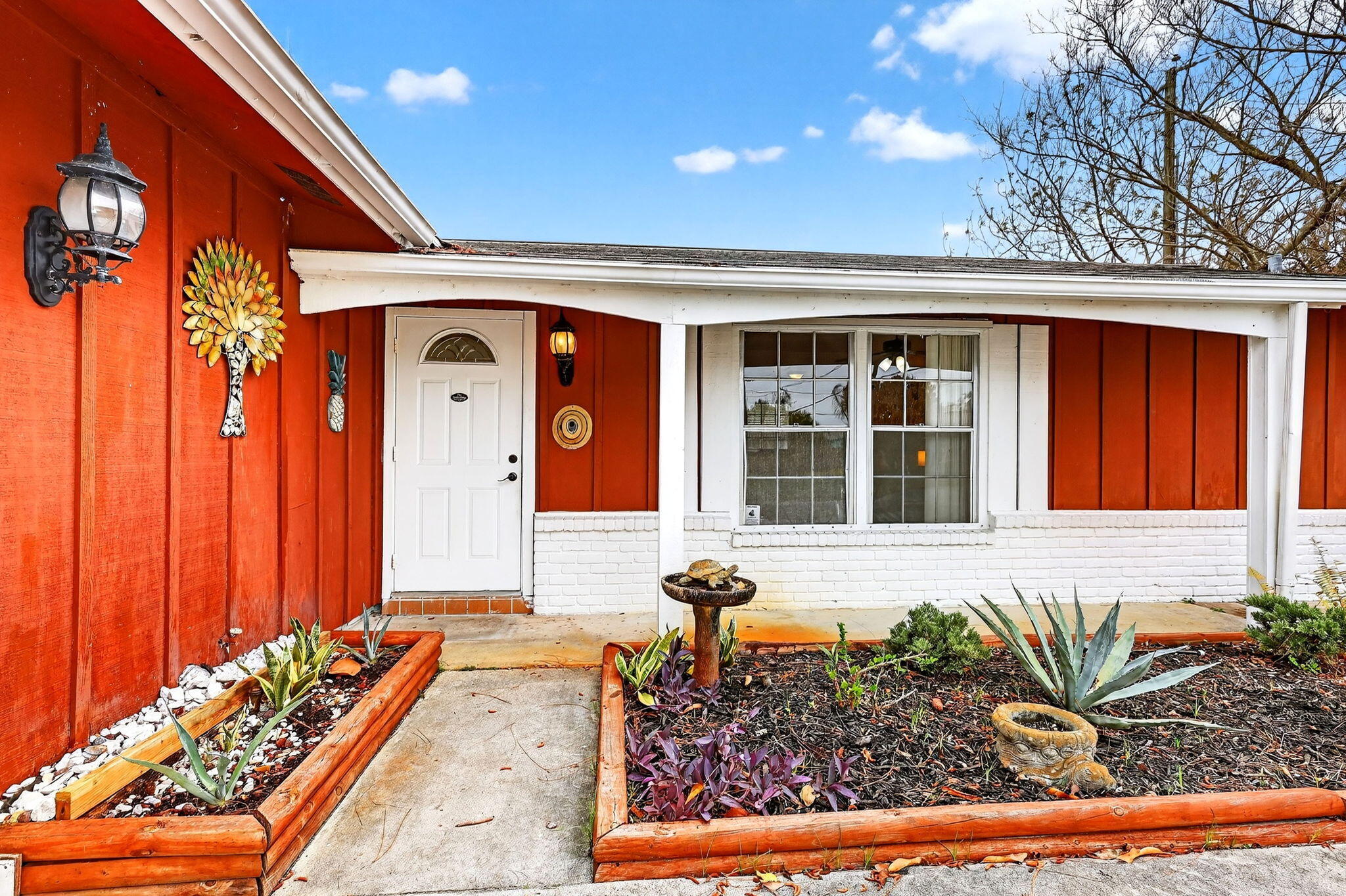 LEILANI HEIGHTS - Residential