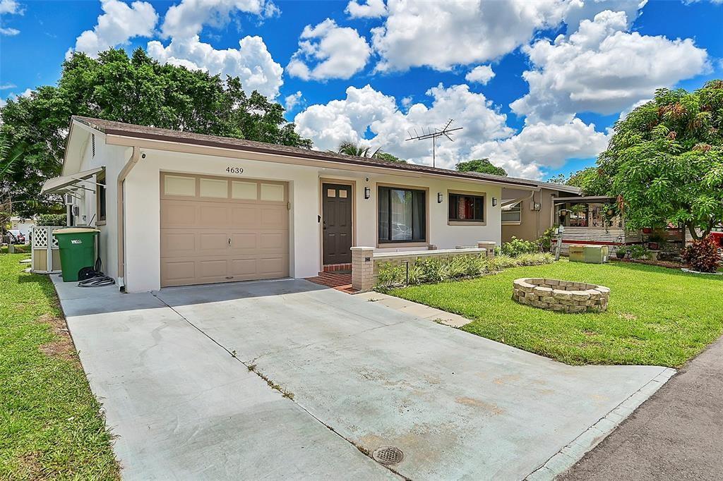 Mainlands Of Tamarac Lake - Residential