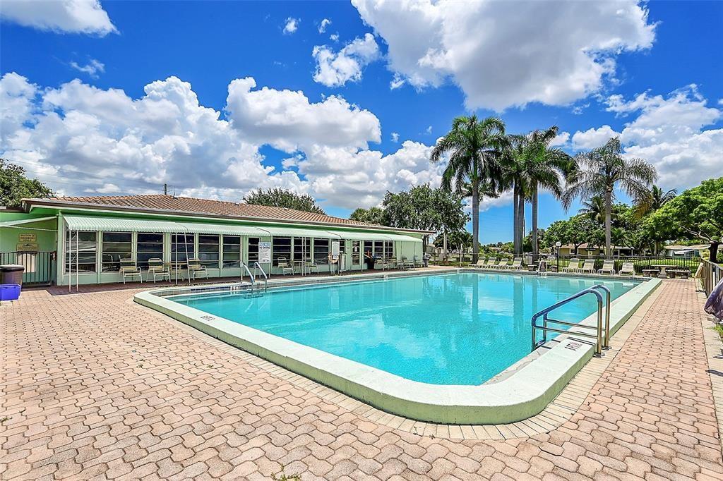 Mainlands Of Tamarac Lake - Residential