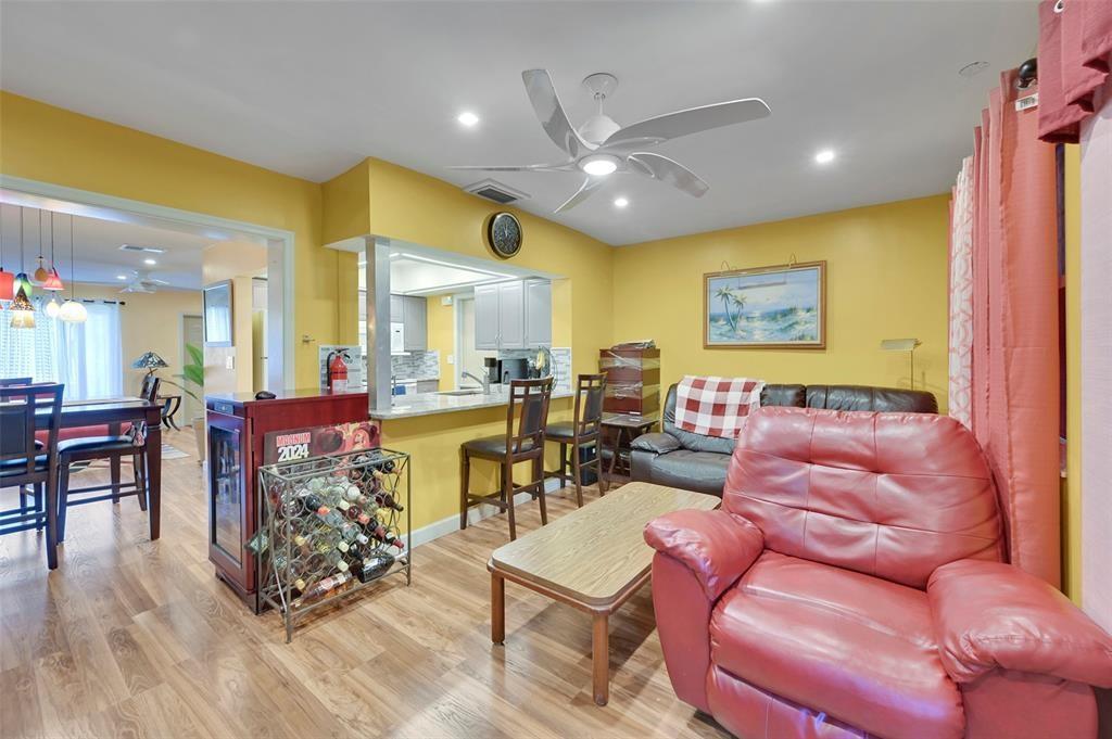 Mainlands Of Tamarac Lake - Residential