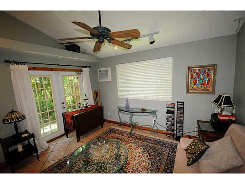 RIVERSIDE ADD AMEN PLAT - Residential