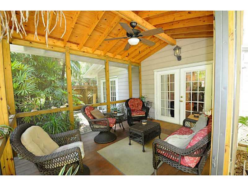 RIVERSIDE ADD AMEN PLAT - Residential