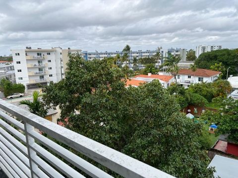 7800 Carlyle Avenue 5E Miami Beach FL 33141