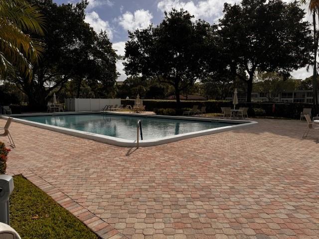 PALM-AIRE COUNTRY CLUB - Residential