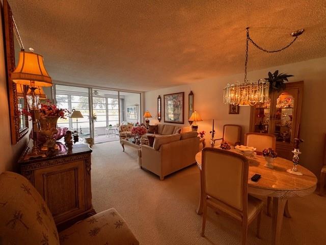 PALM-AIRE COUNTRY CLUB - Residential