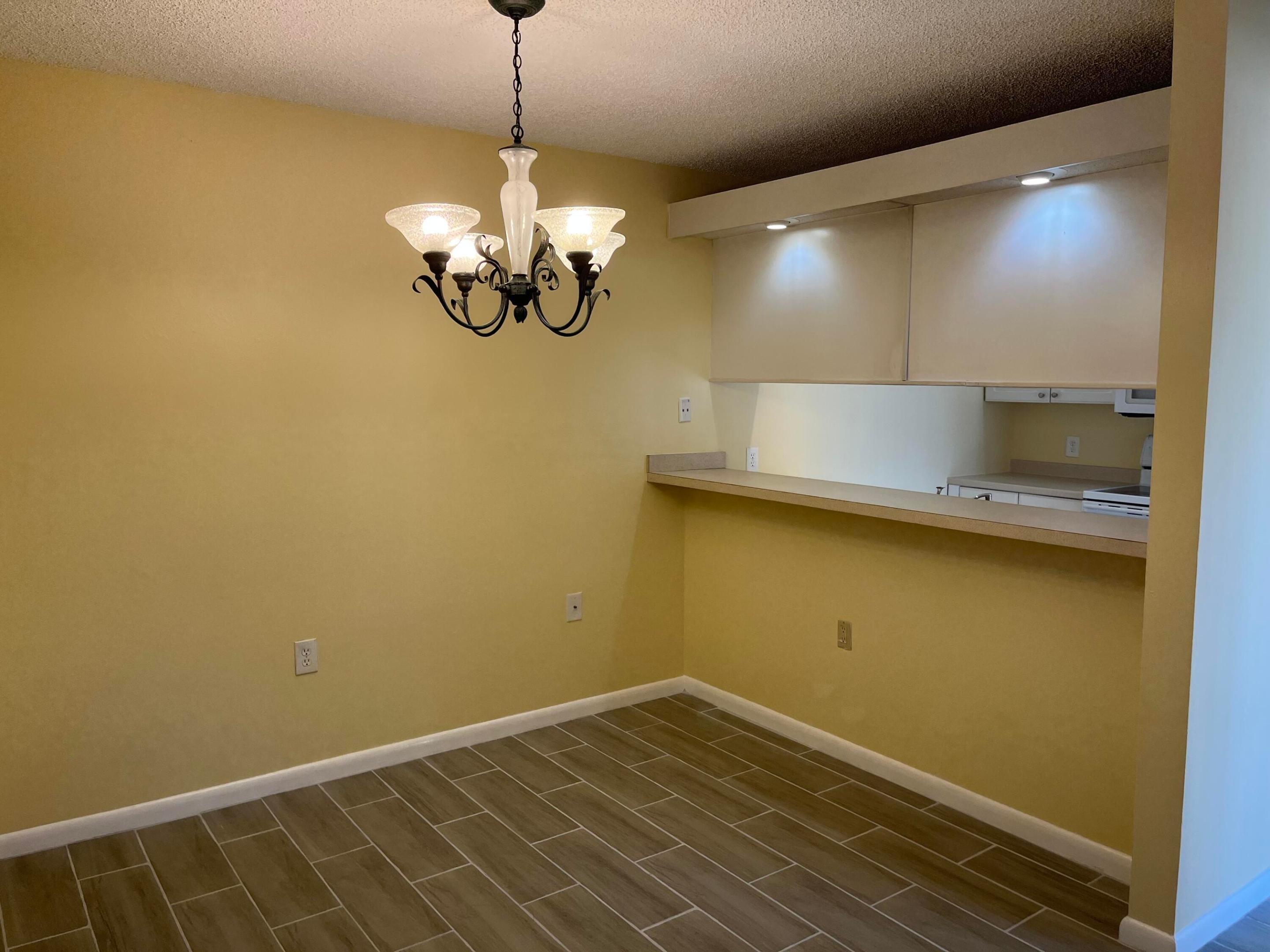 VILLAGE OF SANDALWOOD LAKES 1 - Residential Lease