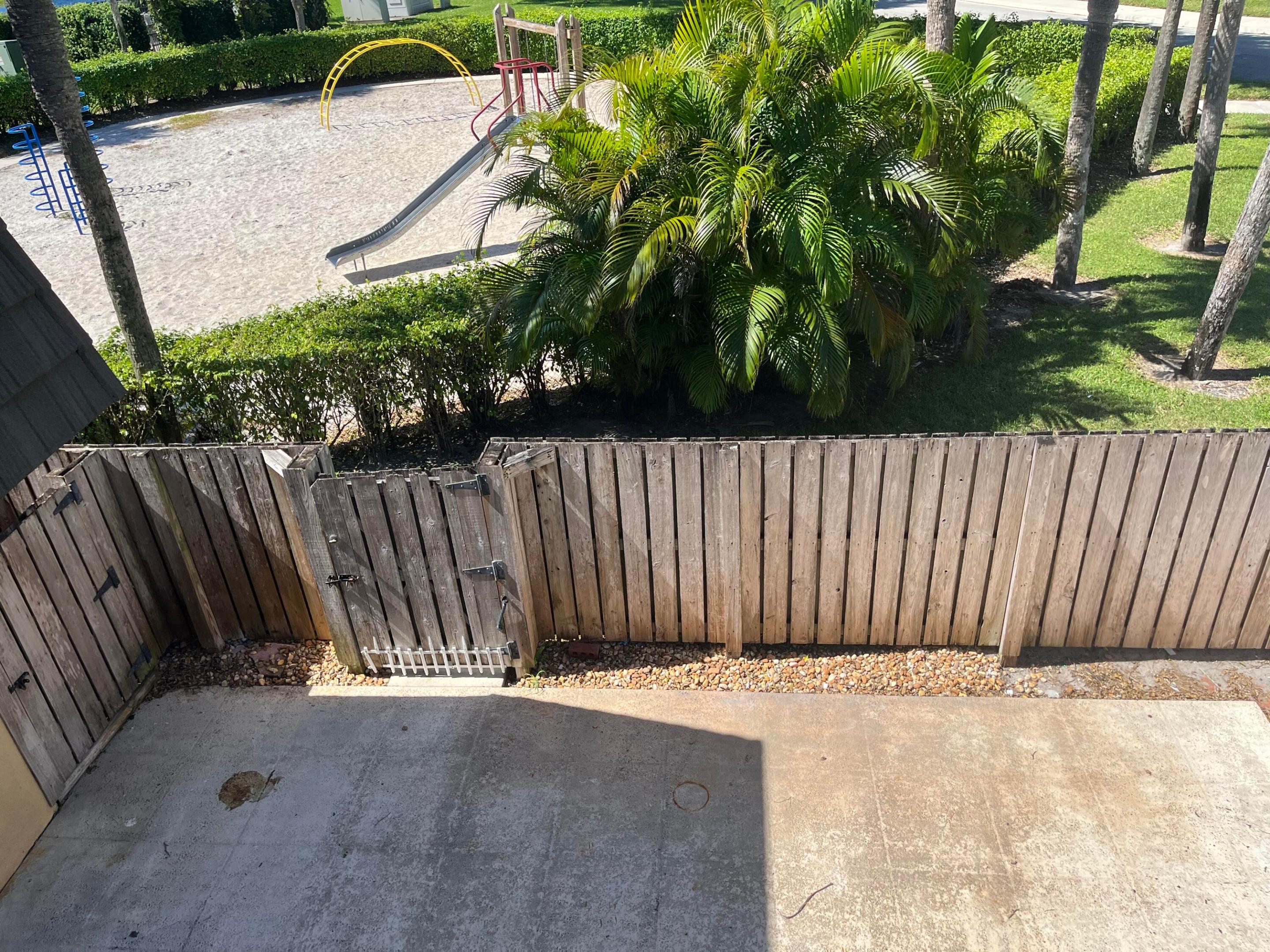 VILLAGE OF SANDALWOOD LAKES 1 - Residential Lease