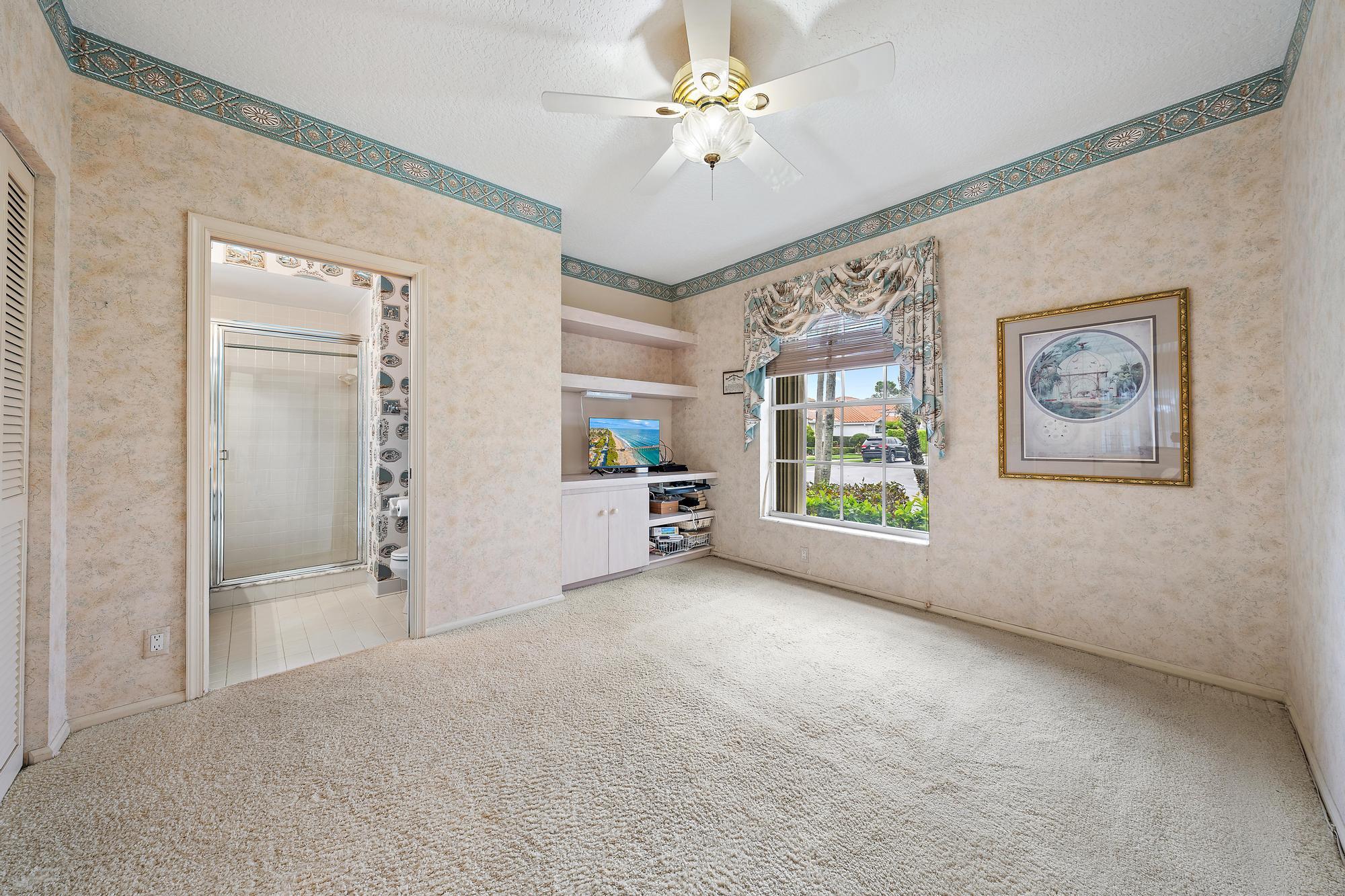 PGA RESORT COMMUNITY OF EAGLETON ESTATES - Residential