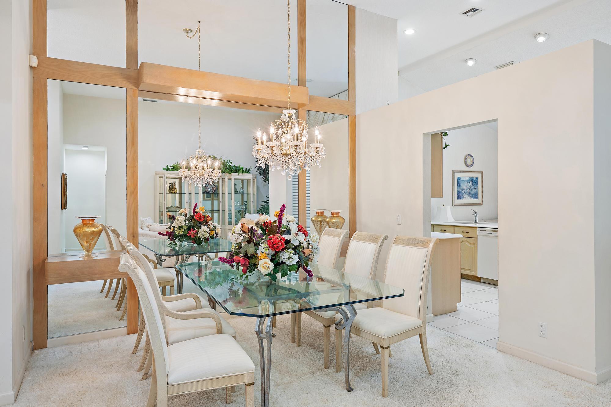 PGA RESORT COMMUNITY OF EAGLETON ESTATES - Residential