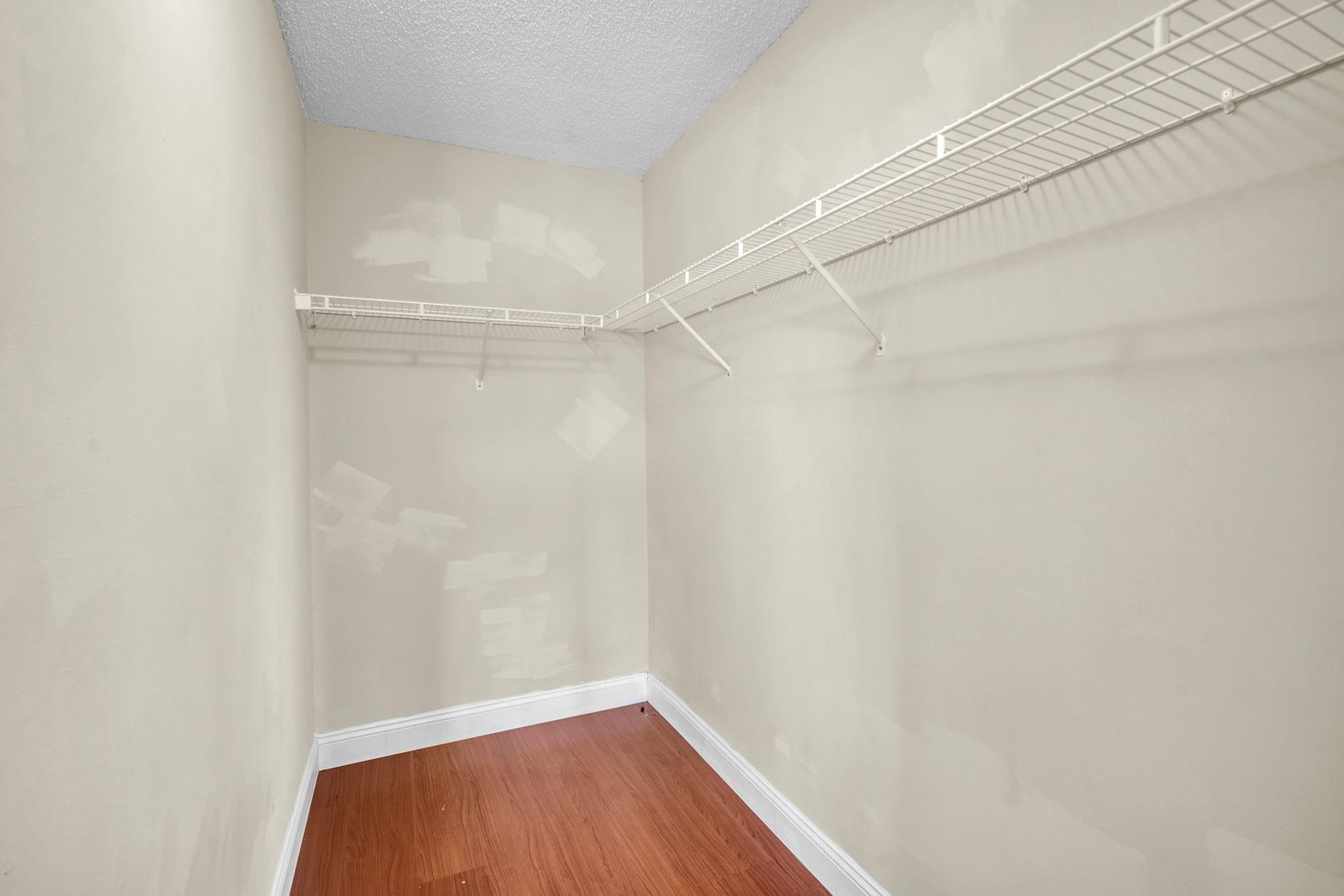 Palm Aire Oaks Course Est - Residential