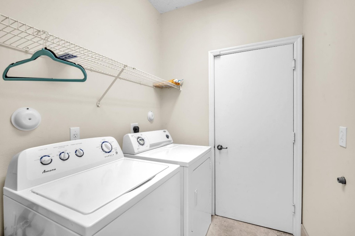 Palm Aire Oaks Course Est - Residential