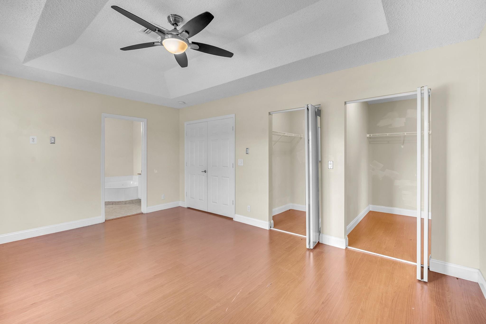 Palm Aire Oaks Course Est - Residential