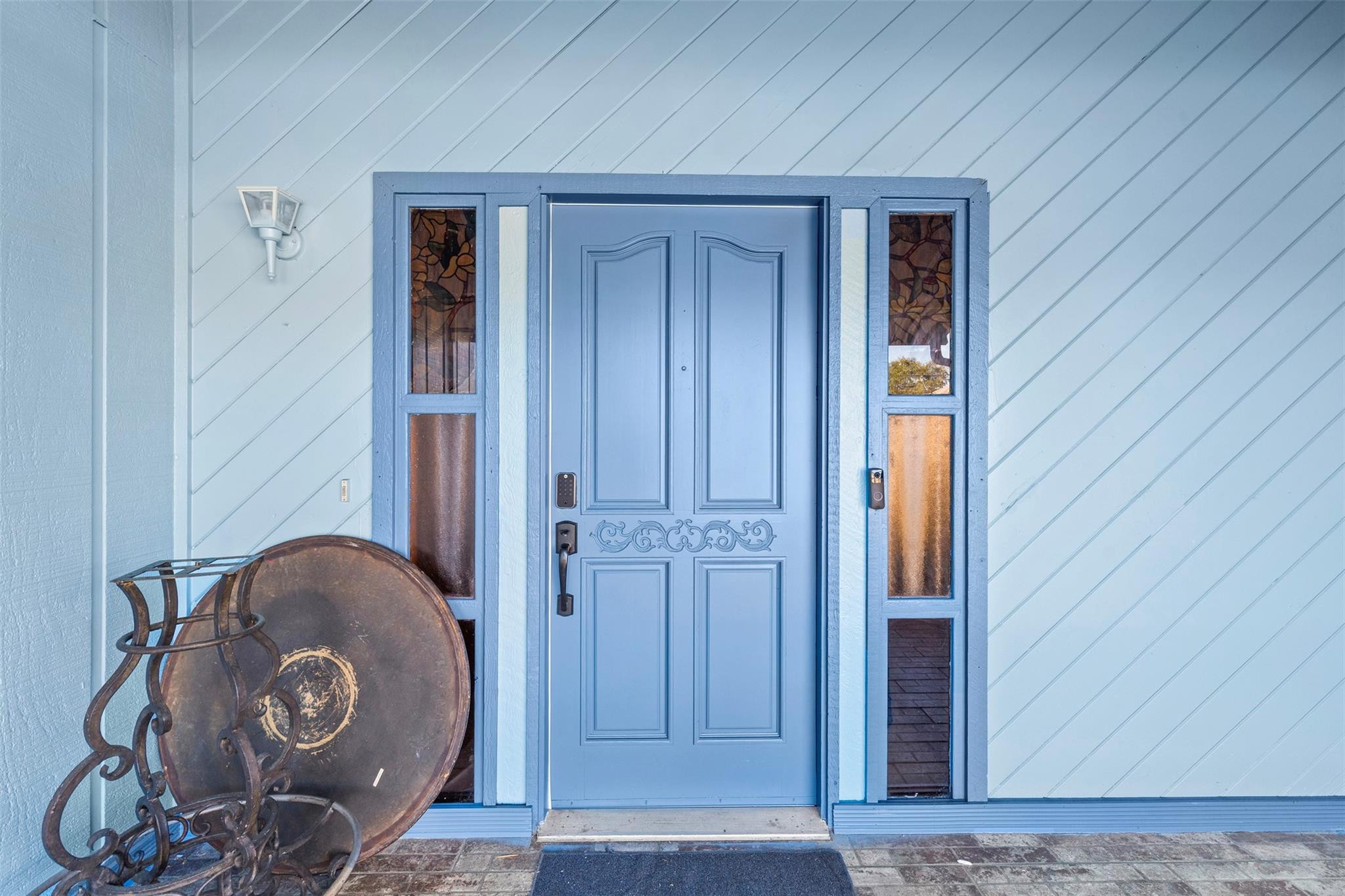 2402 SW Summit Street