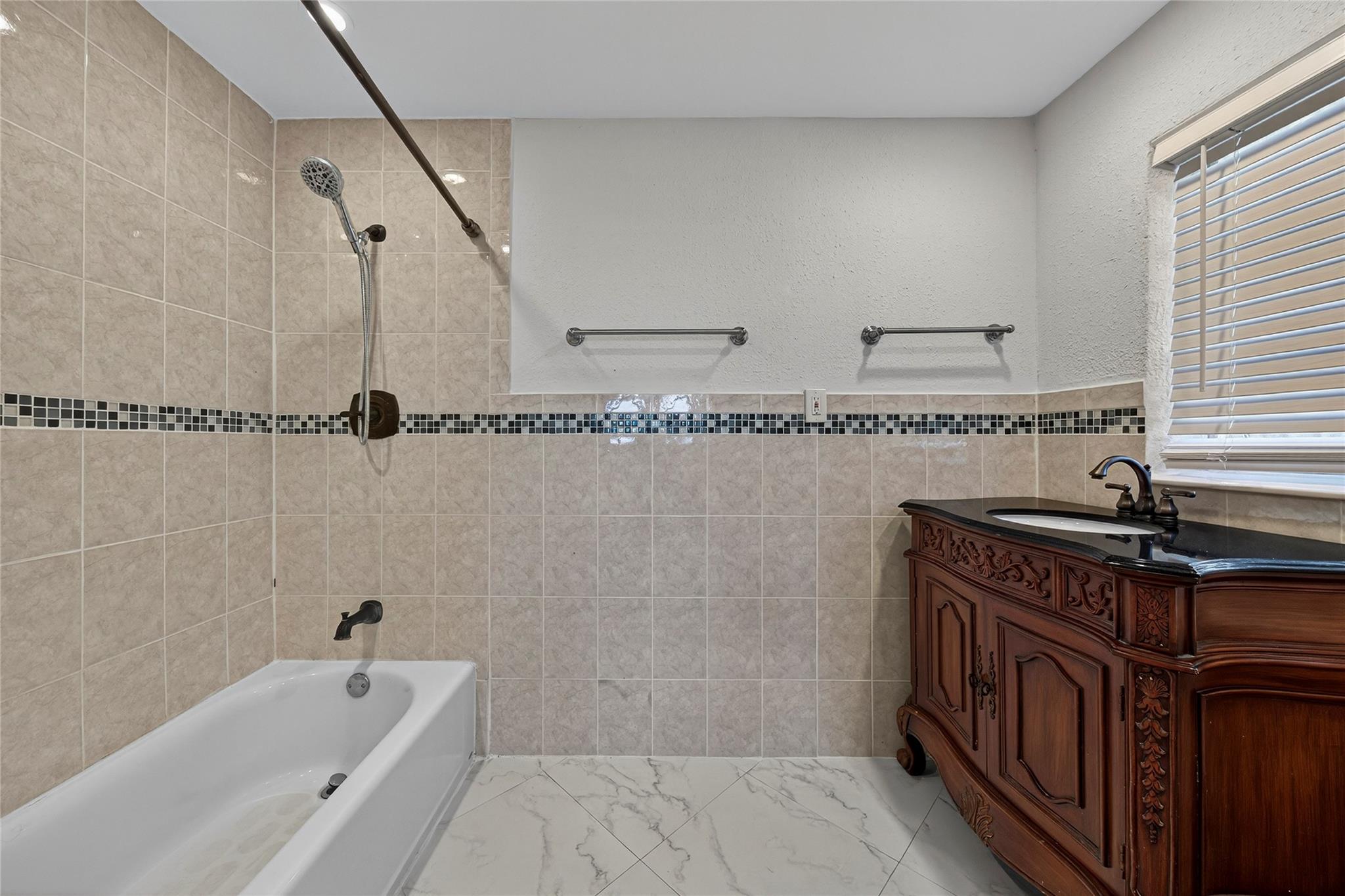 Highland Estates 15-65 B - Residential