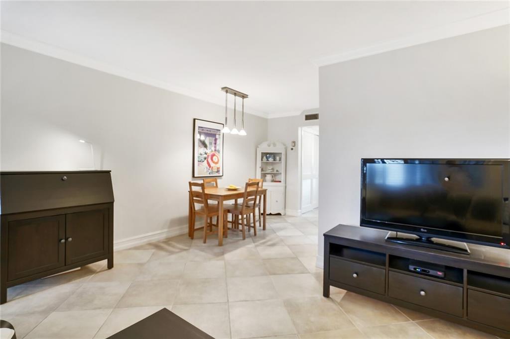 HILLSBORO IMPERIAL - Residential