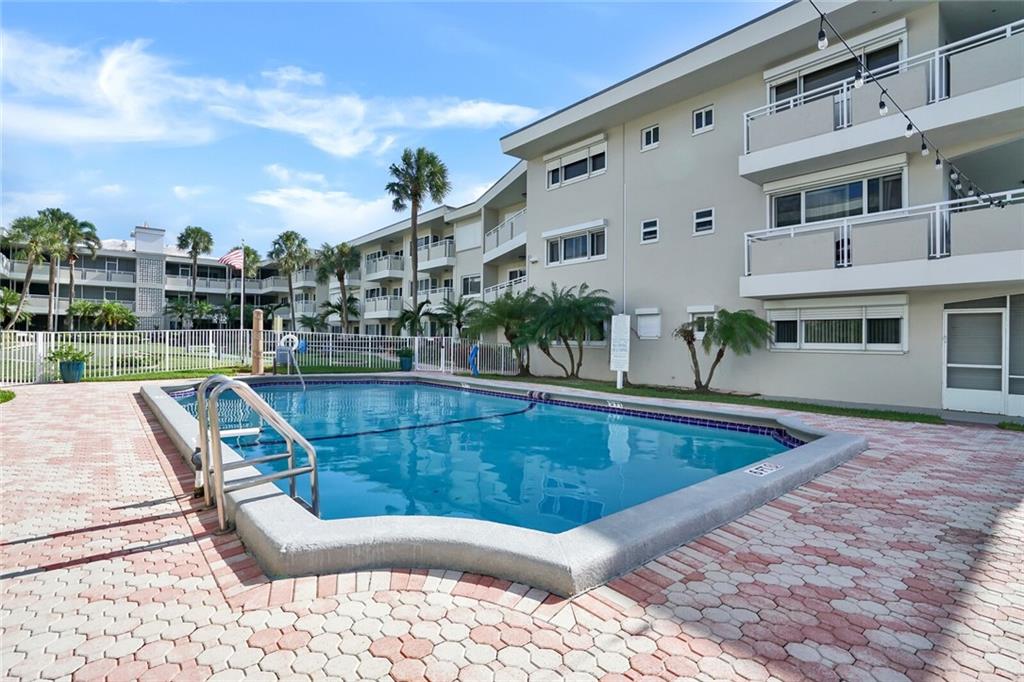 HILLSBORO IMPERIAL - Residential