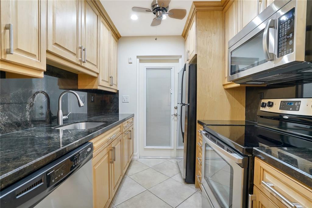 HILLSBORO IMPERIAL - Residential