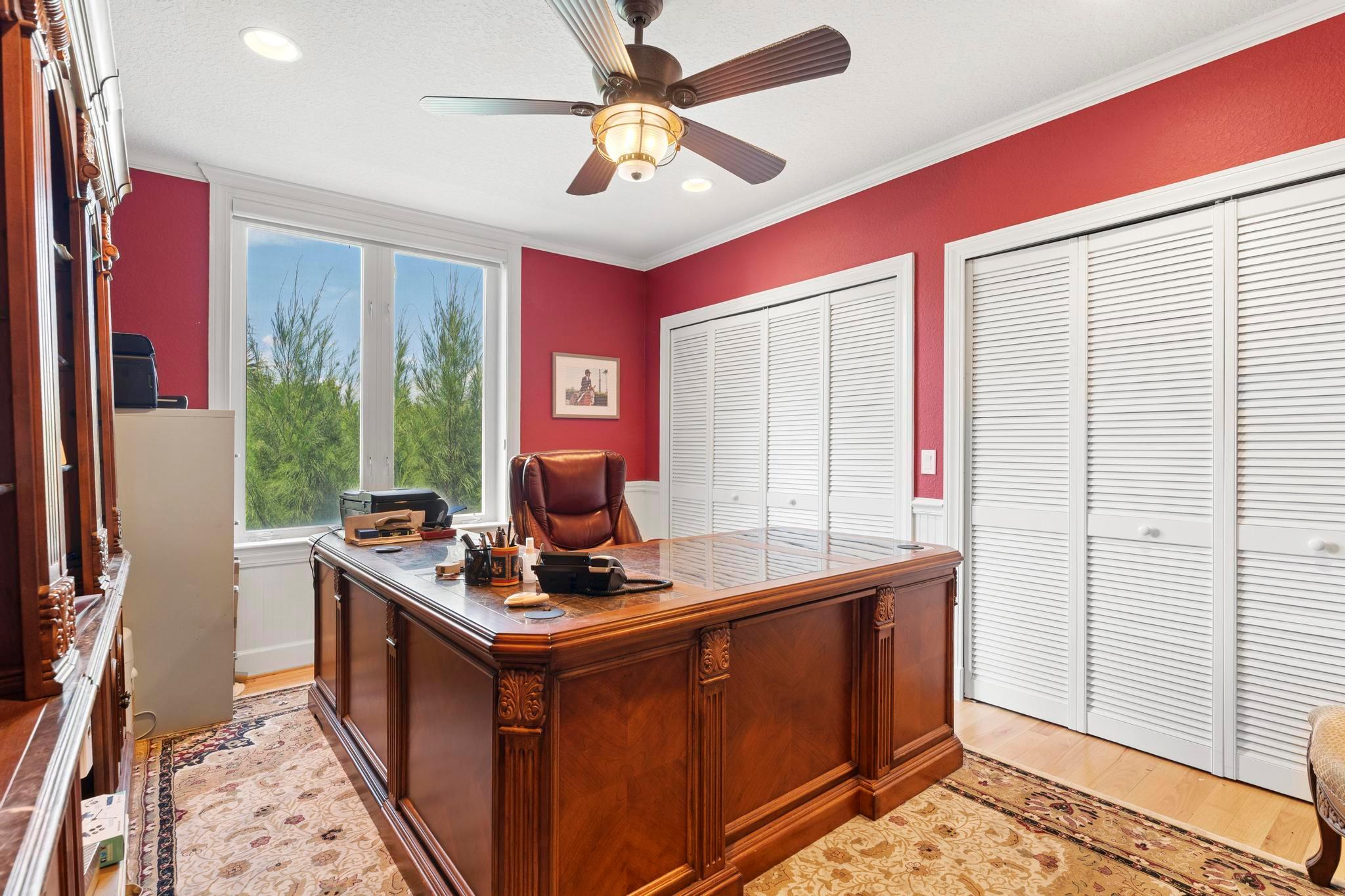 YACHT CLUB BEACH - Residential