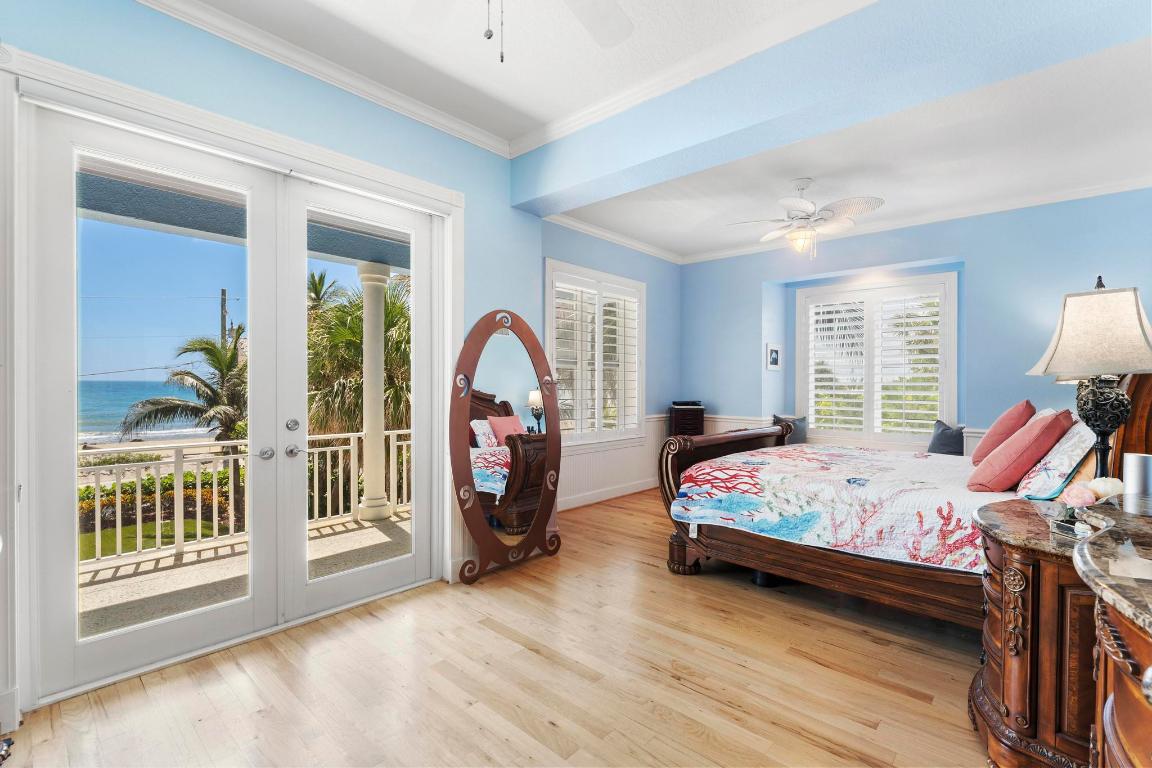 YACHT CLUB BEACH - Residential