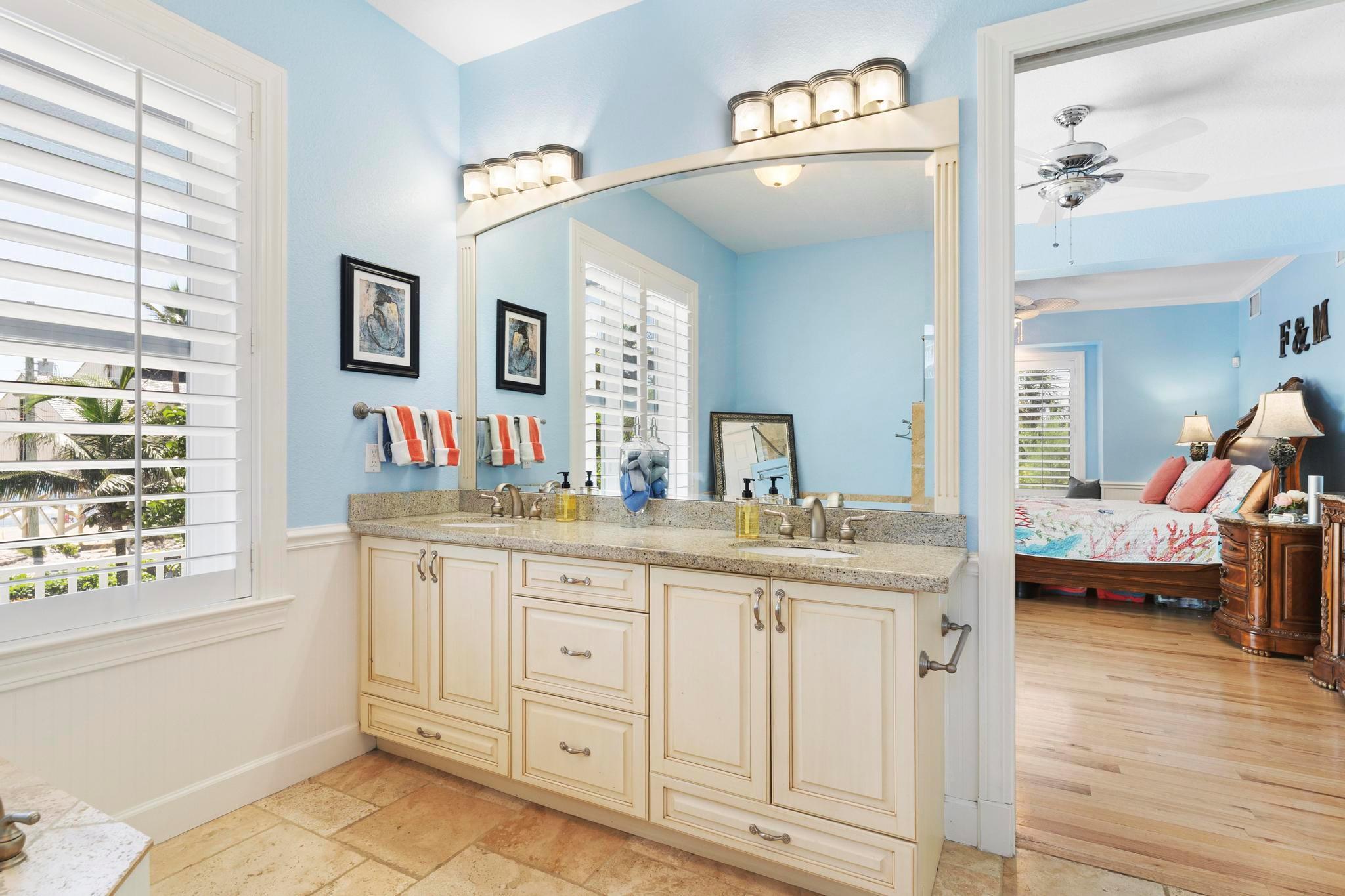 YACHT CLUB BEACH - Residential