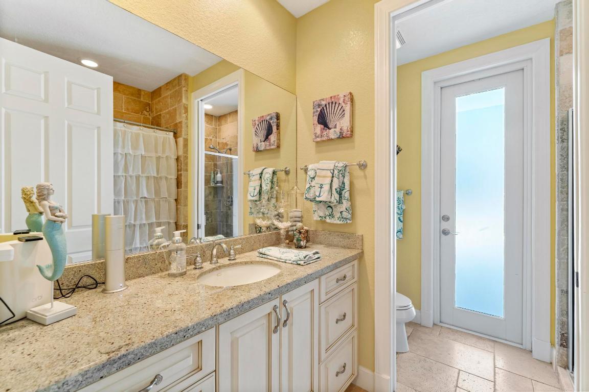 YACHT CLUB BEACH - Residential