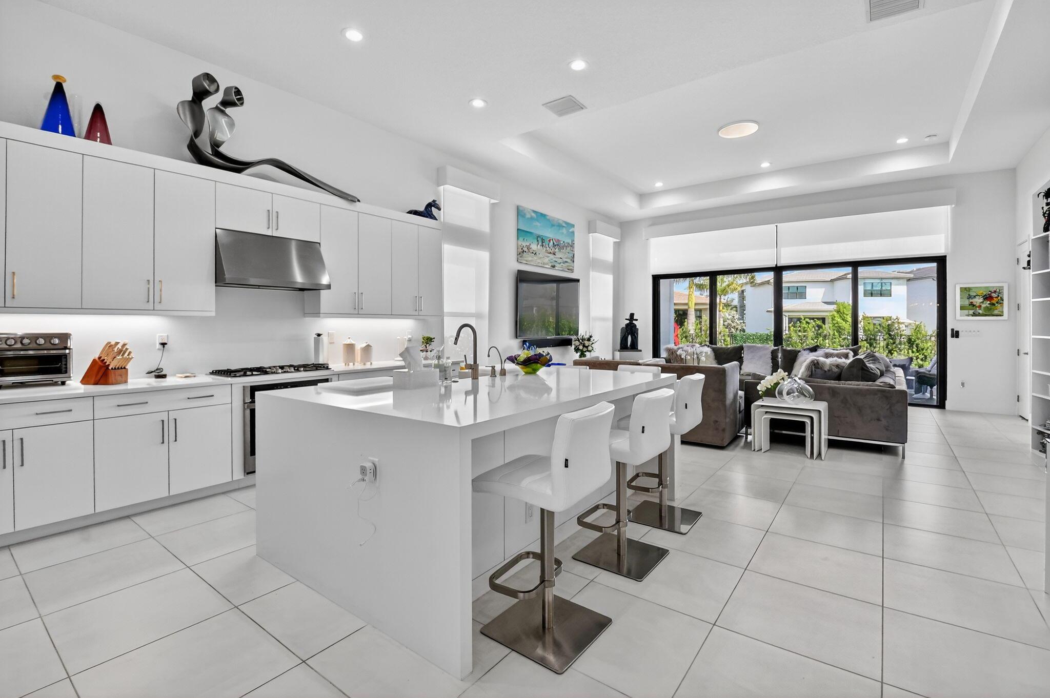 Lotus Palm - Residential Lease