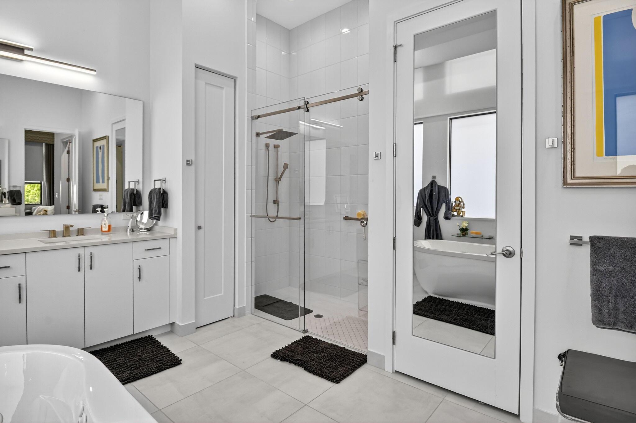 Lotus Palm - Residential Lease