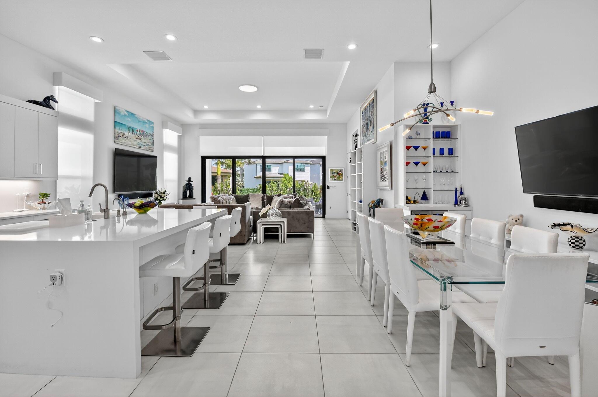 Lotus Palm - Residential Lease