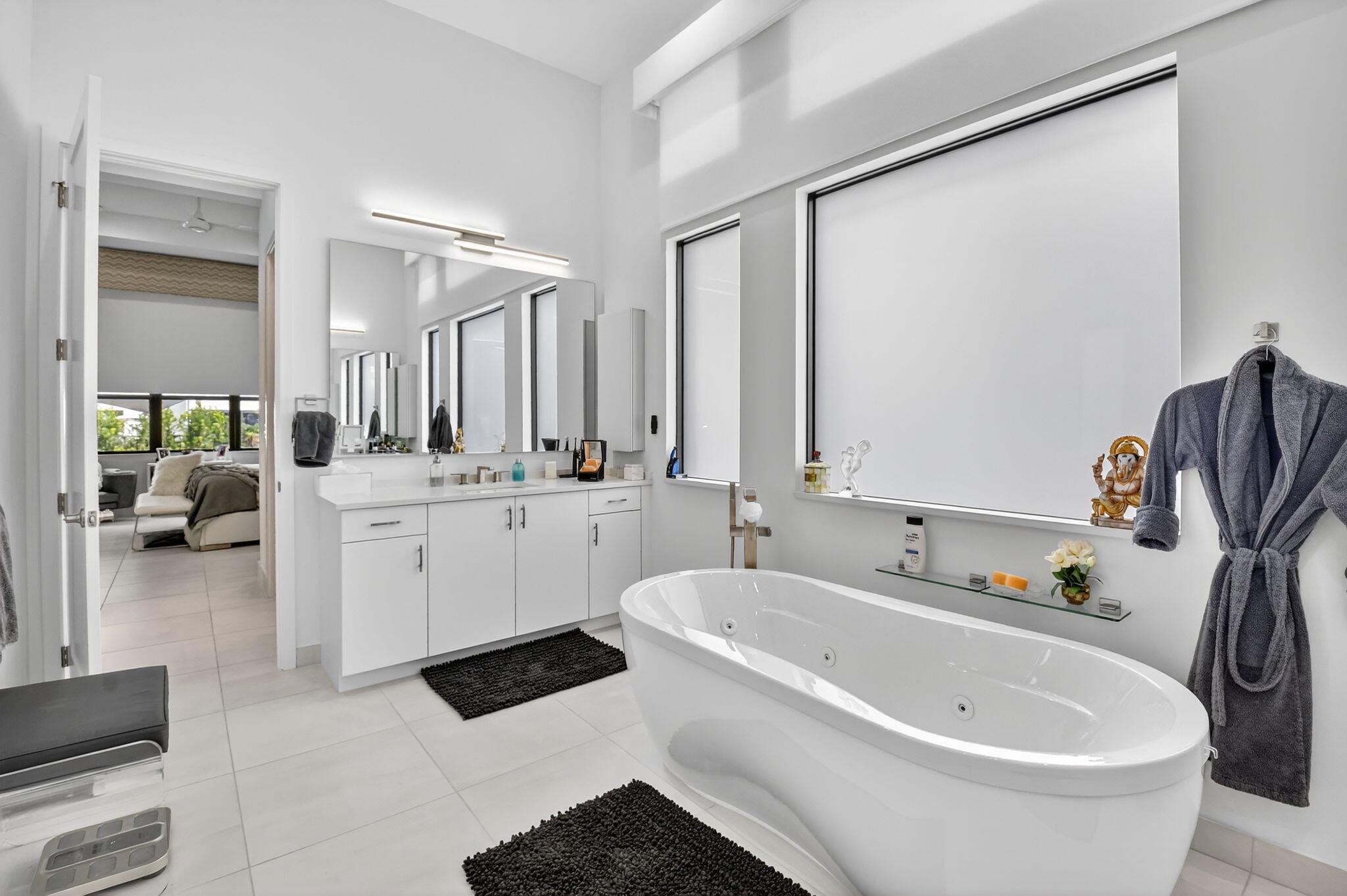 Lotus Palm - Residential Lease