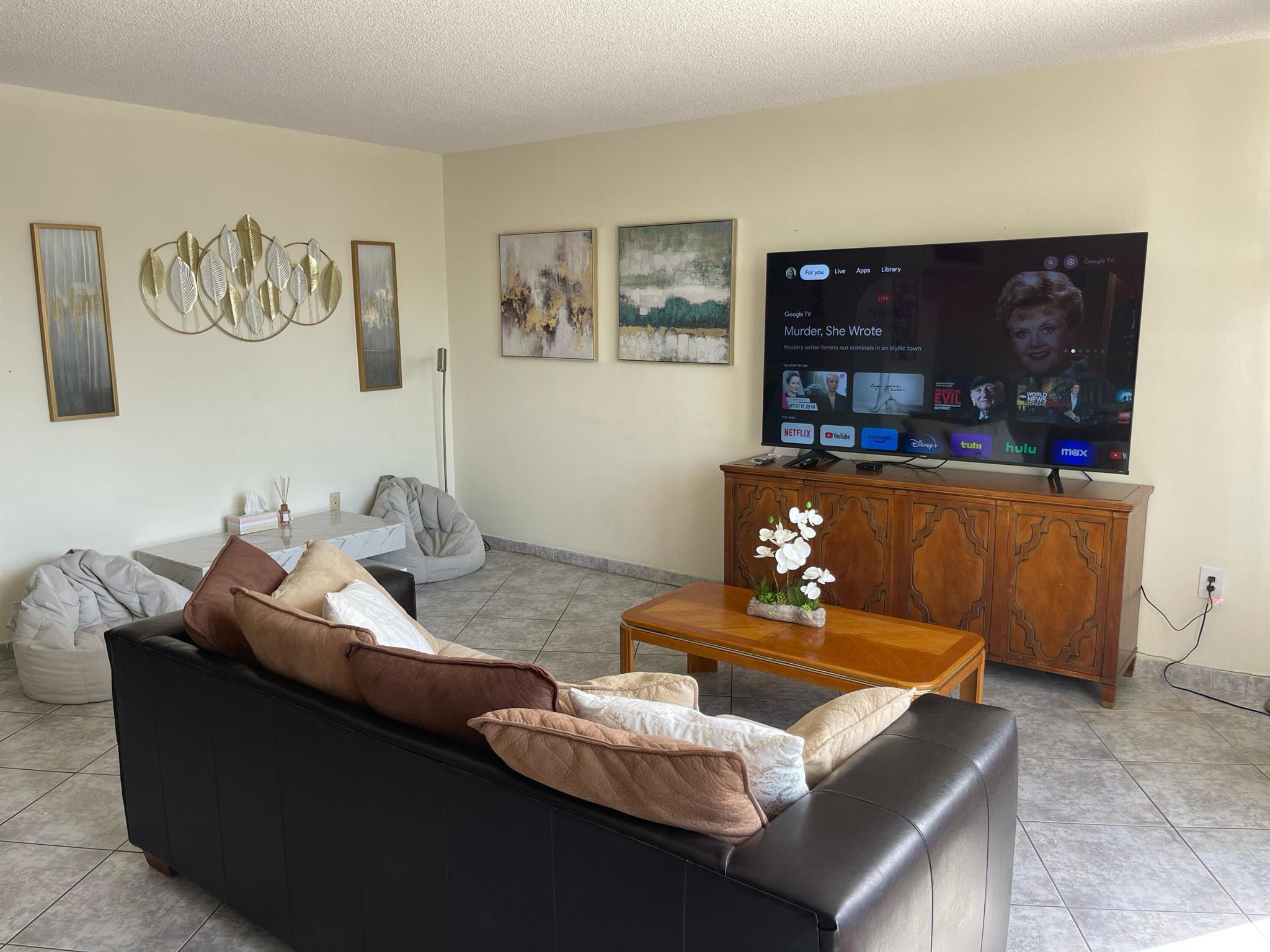 ALEXANDER TOWERS CONDO - Residential