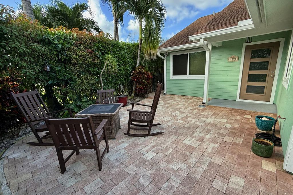 Photo of 6395 Garrett Street #0, Jupiter, FL 33458 (MLS # R11074026)