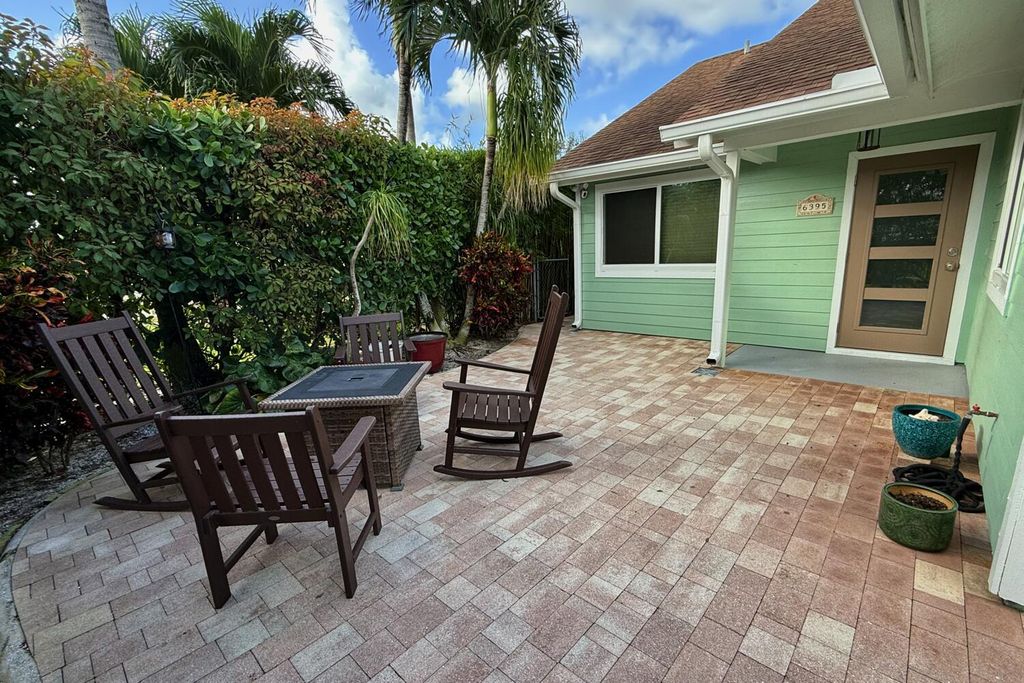 Photo of 6395 Garrett Street #0, Jupiter, FL 33458 (MLS # R11074026)