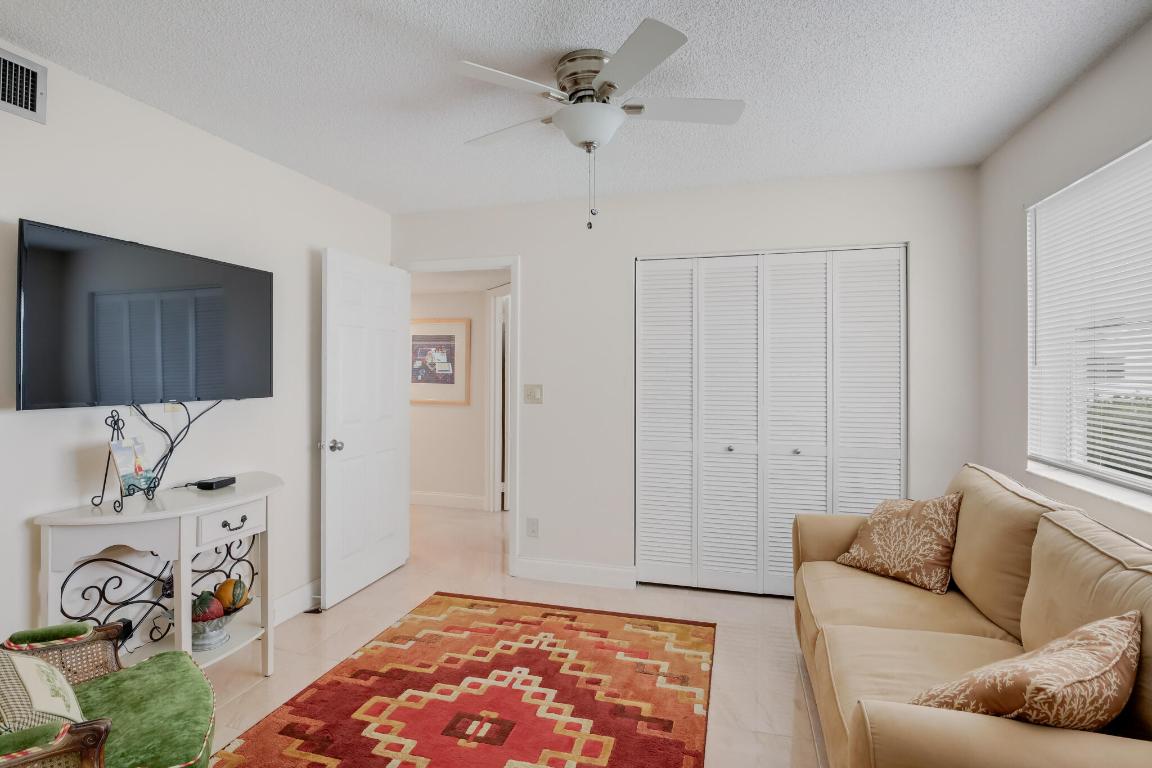 HAMLET AT POINCIANA CONDO - Residential