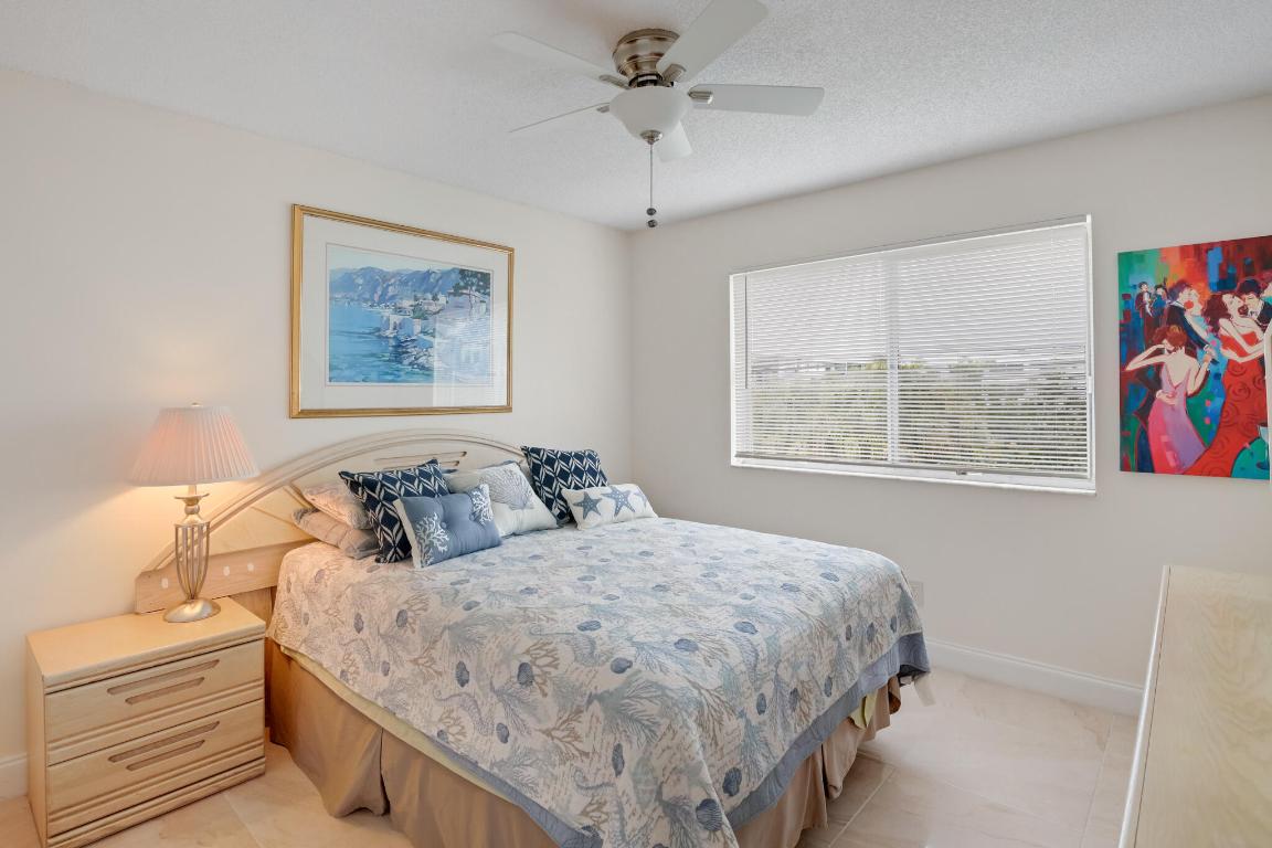 HAMLET AT POINCIANA CONDO - Residential