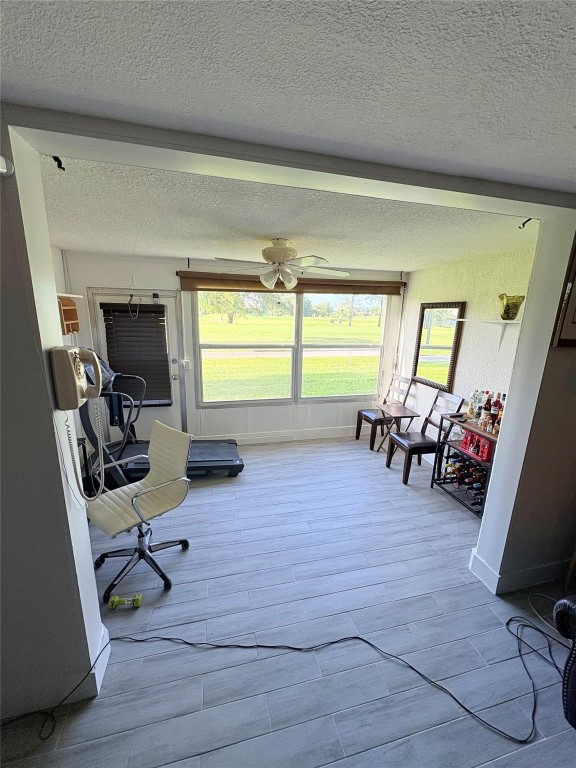 PALM SPRINGS 2 - Residential